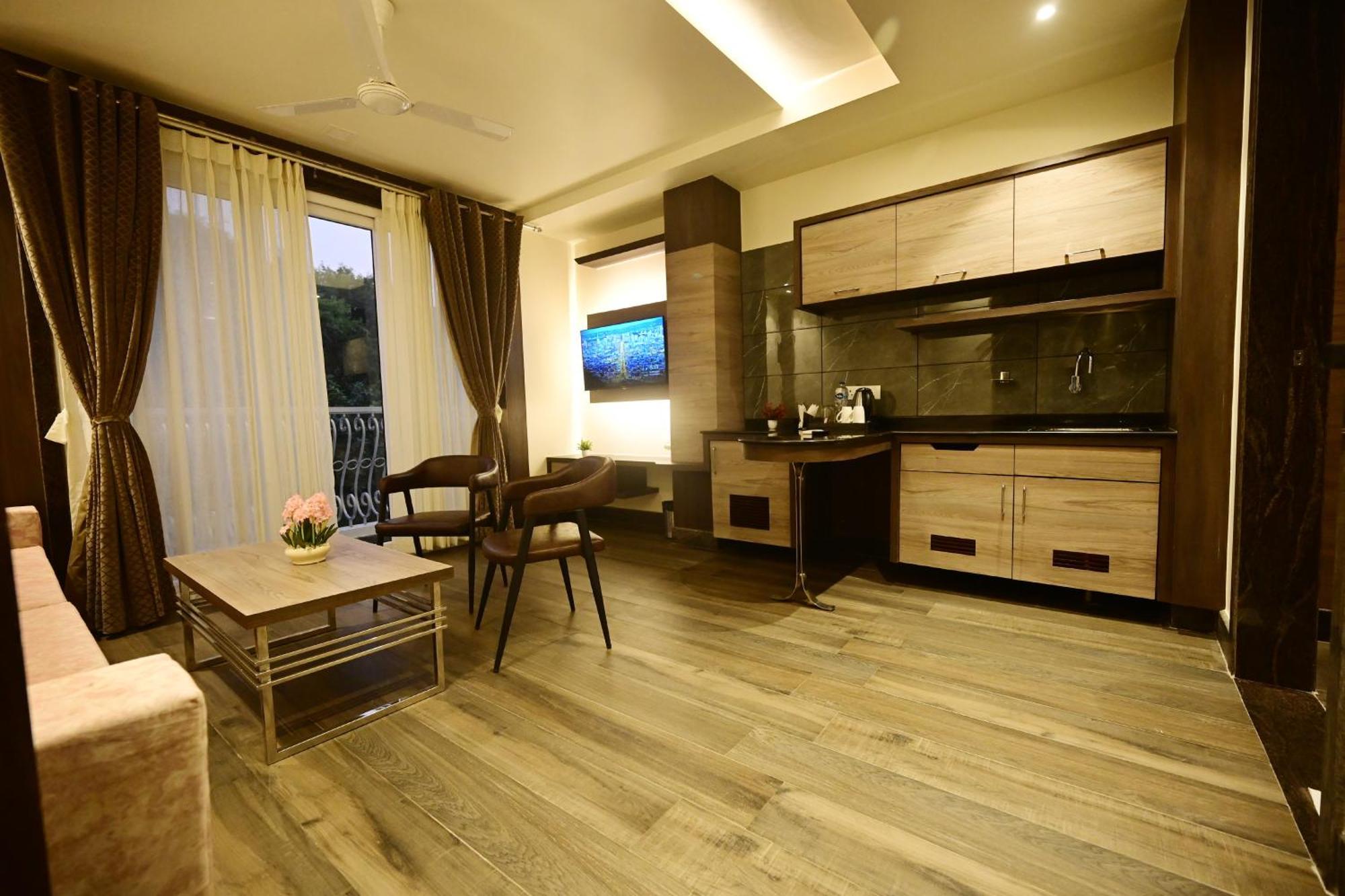 Coco Cabana Varanasi Esterno foto